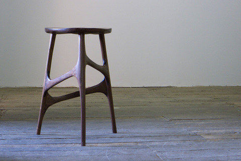 Femur_stool_2_main