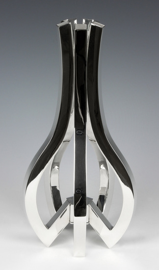 Negative_space_vase_bjrdesigns_main