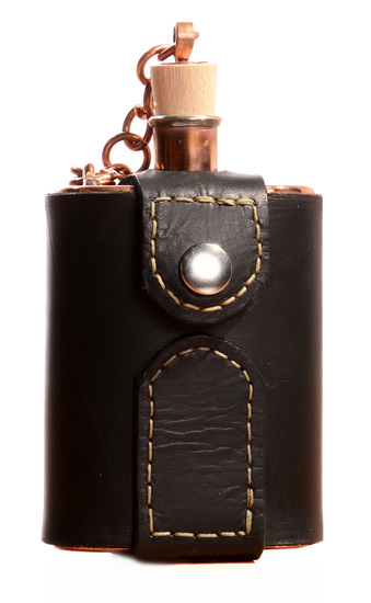 John_wayne_edition_flask_1_main